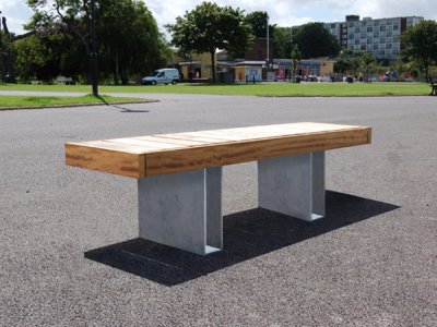 1.8米长凳,大木板条,木面板和镀锌开箱支撑(ELMH105F2020-BE5CHNG)