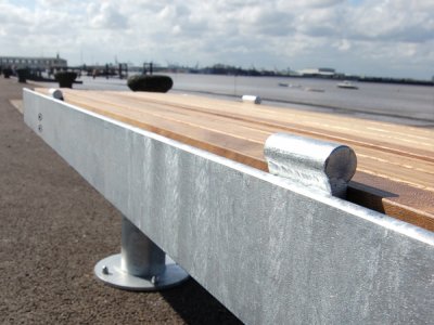 元素1.8M柱柱台镀锌钢板玻璃件和防滑装置