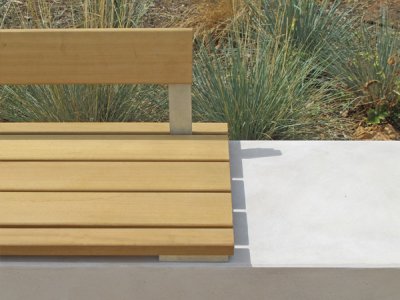 Fortis底板,座位平台和低靠背细节