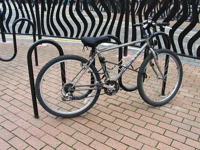 NOR303 PL北欧塑料涂层钢循环架