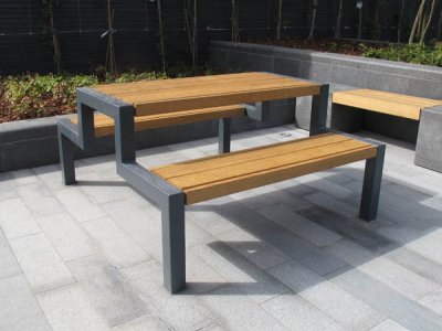 Thetford野餐桌,标准宽度x 1.5米长,大型橡木板条,涂油处理(特殊版)