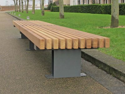 铁路内联边缘长凳组件包括启动和结束模块